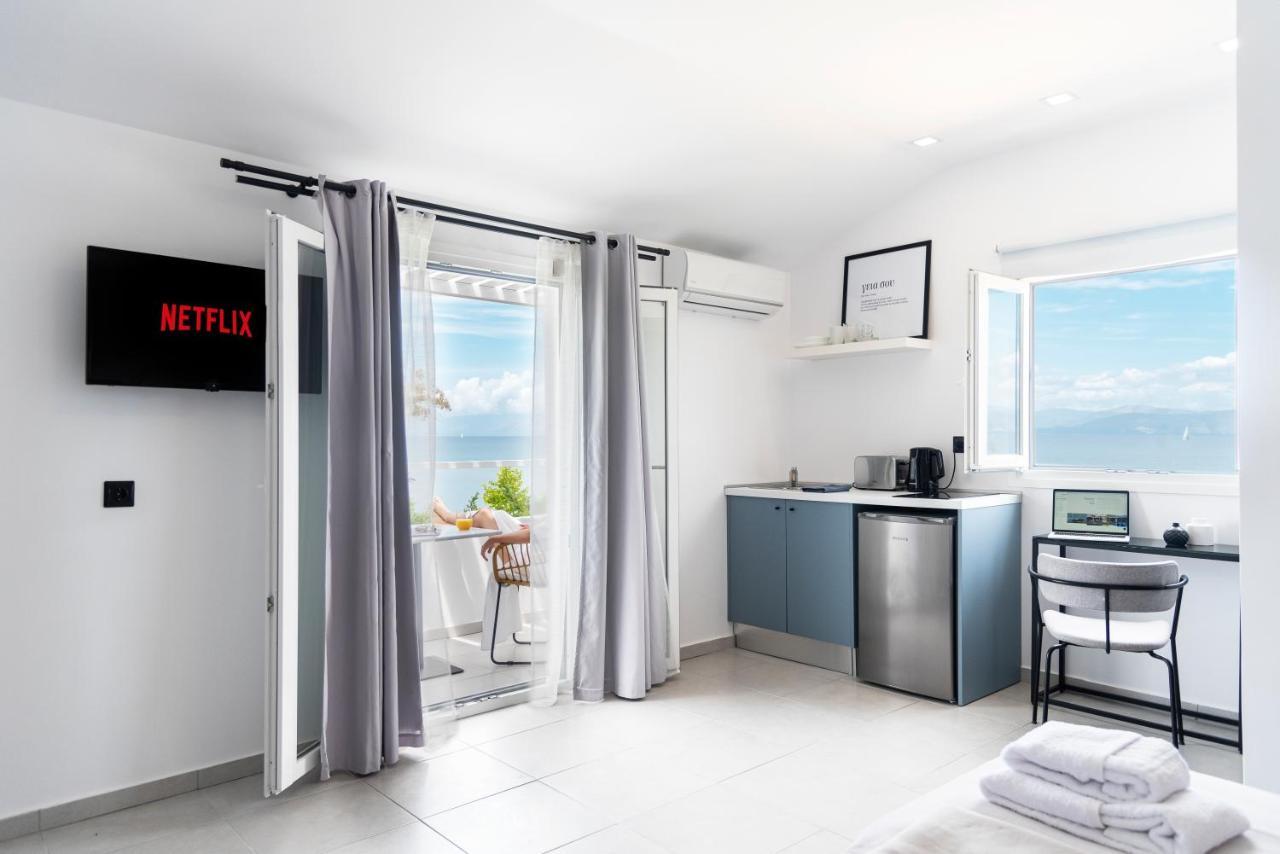 Seaside Suites Kavos Exterior photo